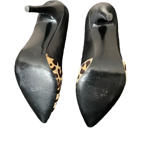 GUESS leopard heels 🐆 - Picture 6 of 7